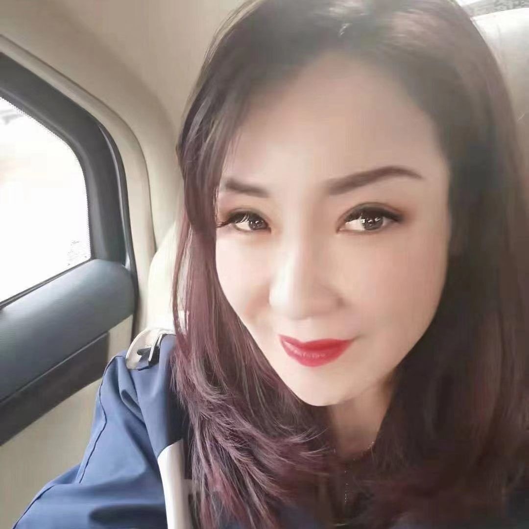 大胸熟女情人的感觉
