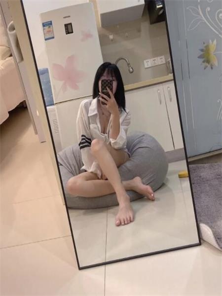 服务态度非常棒，很细心，妹子很敬业