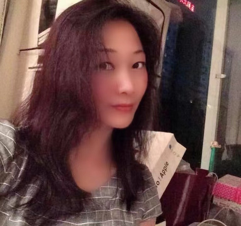 巨乳美少妇，服务主动，淫语不断