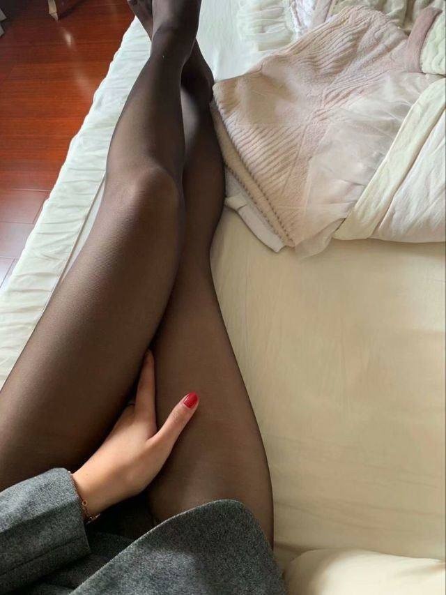妹子身材超棒，搞起来真过瘾