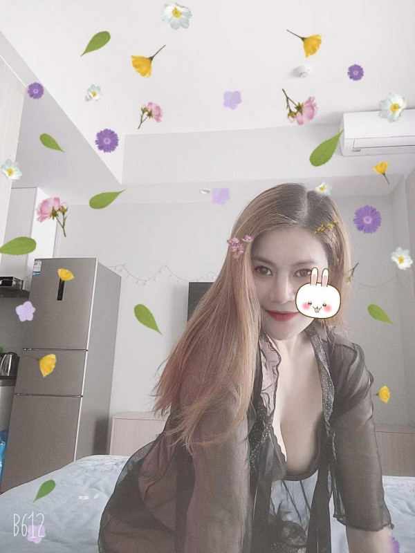 身材还不错的少妇，服务真是好，太舒服了