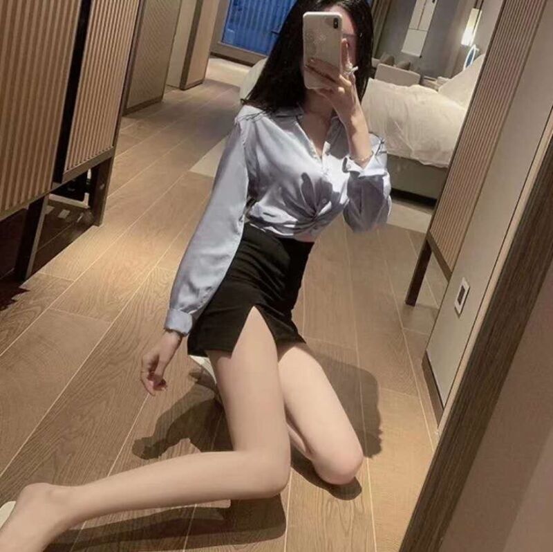 颜值身材都很不错，服务一点不墨迹，不偷钟