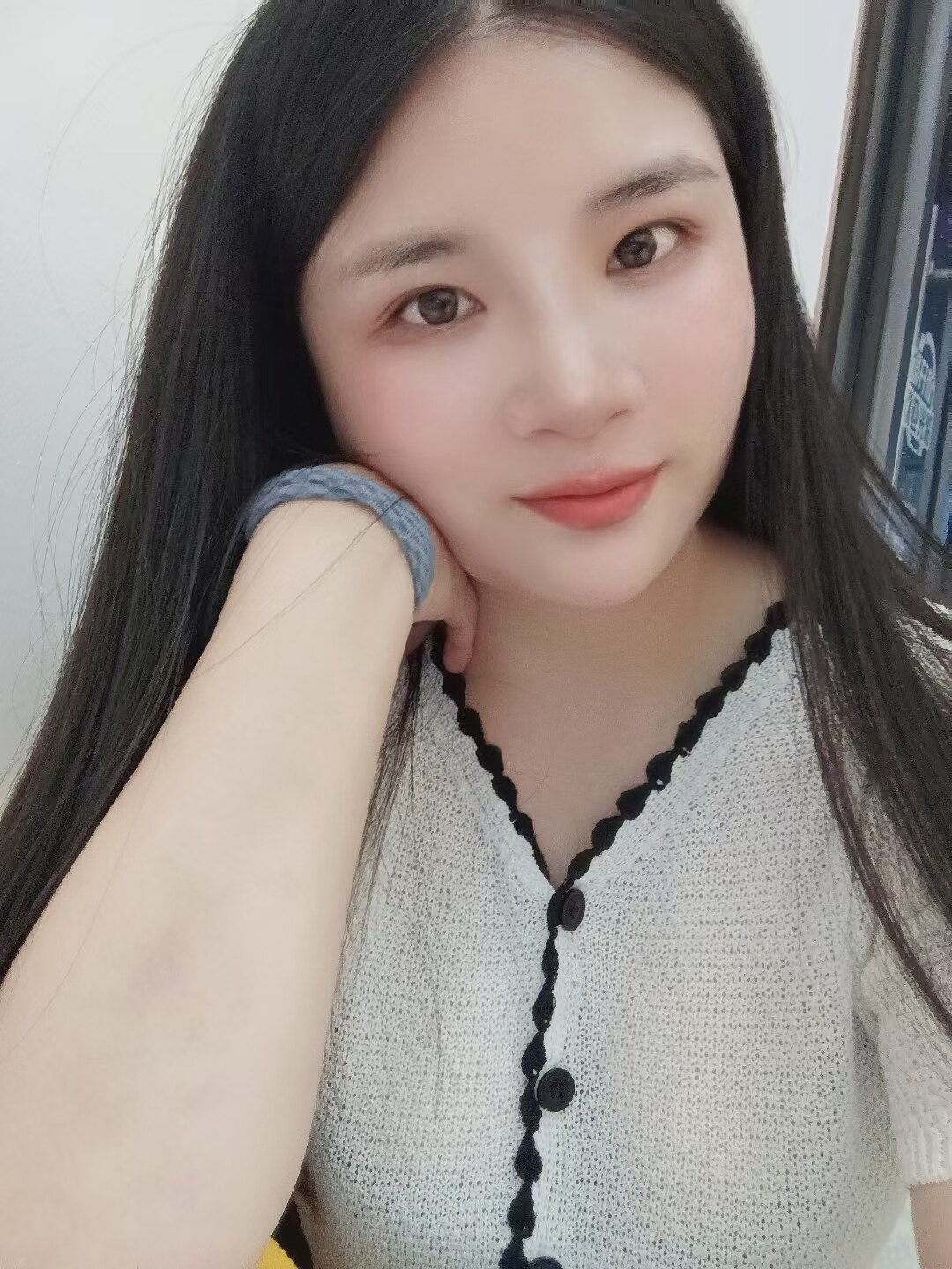 健谈兼职女，态度好，不催人