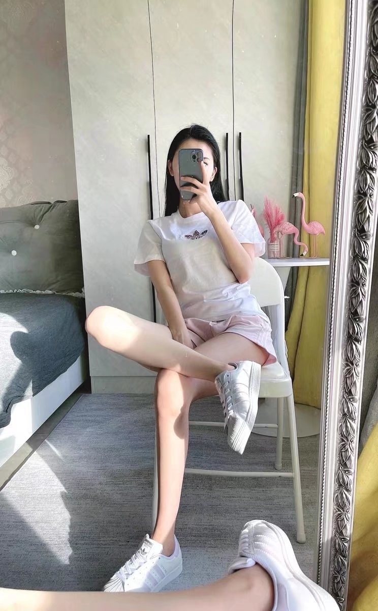 百分百的小女神许多多