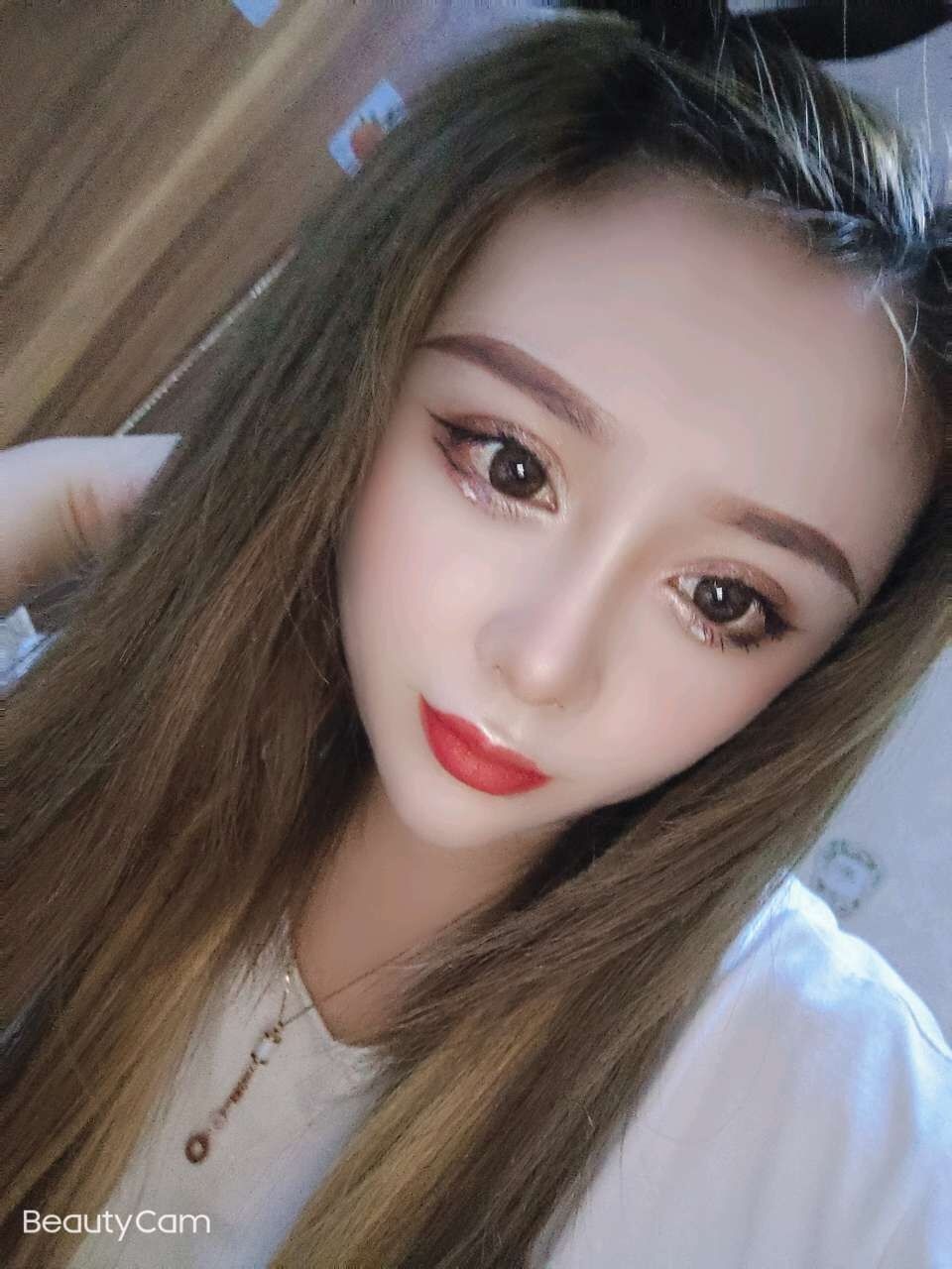 微胖小骚妹，还有点小可爱