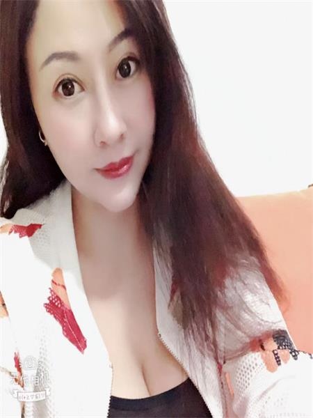 熟女服务好，泻火非常爽