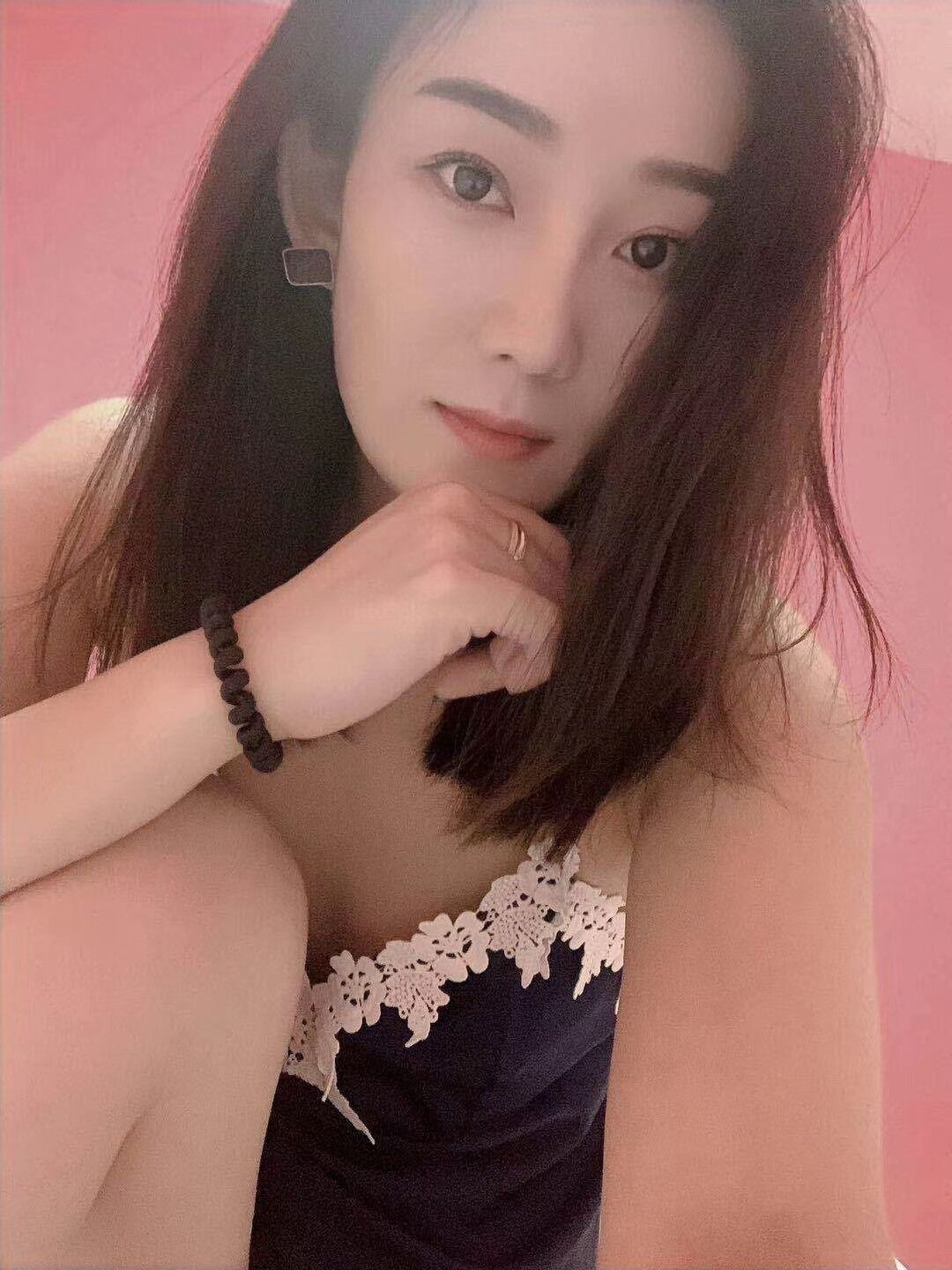 妩媚轻熟妹