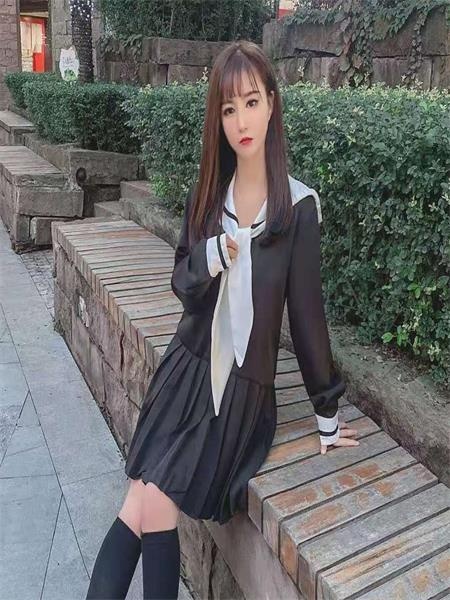 清纯小妹玩的开，服务爽