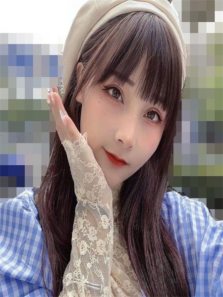制服诱惑非常爽，毒龙很惊艳