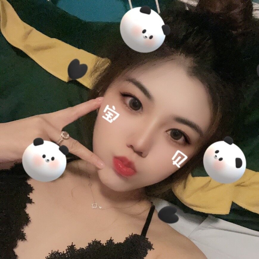 爱笑小美女可双飞