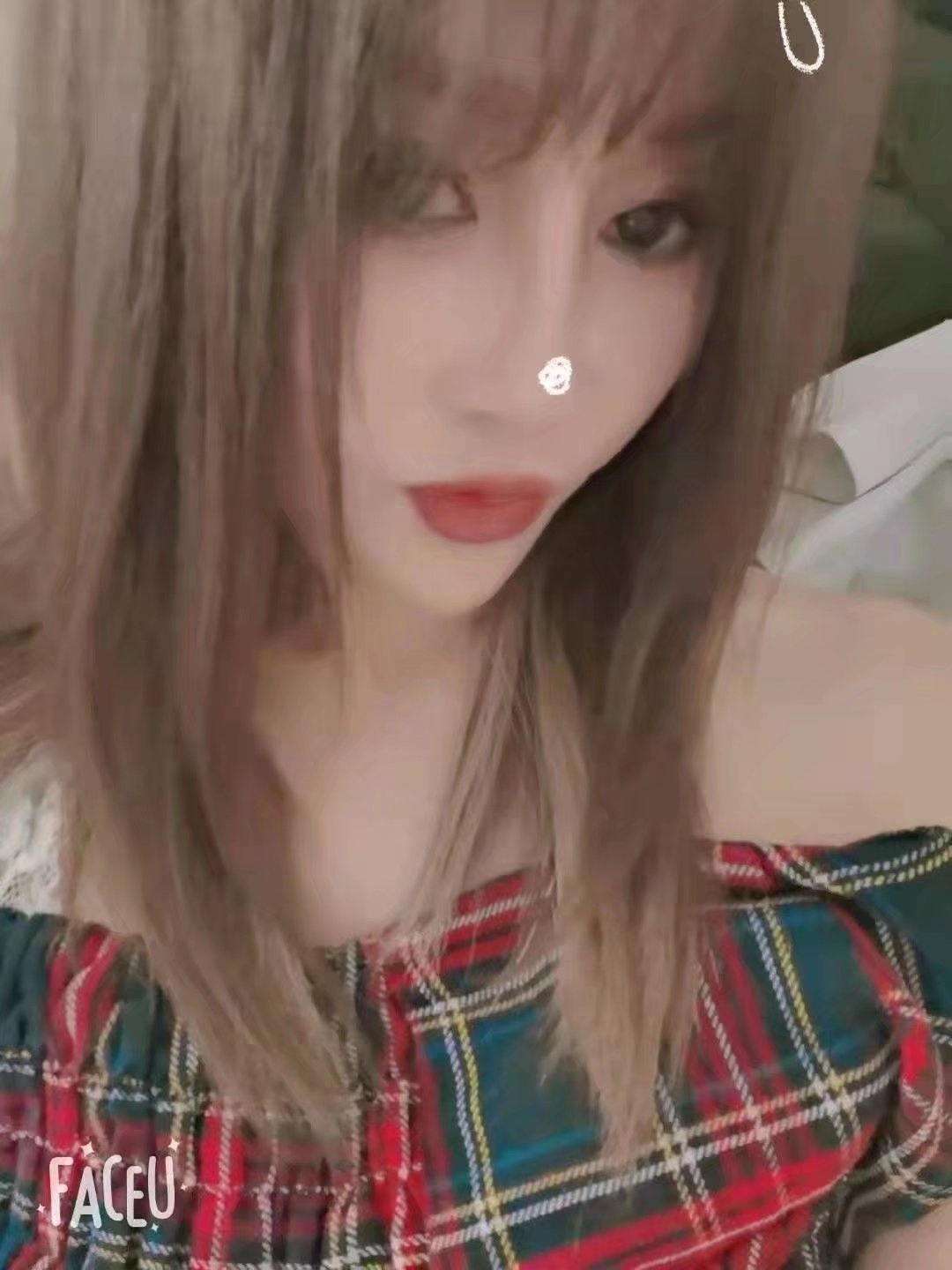 身材瘦小的少妇萌萌