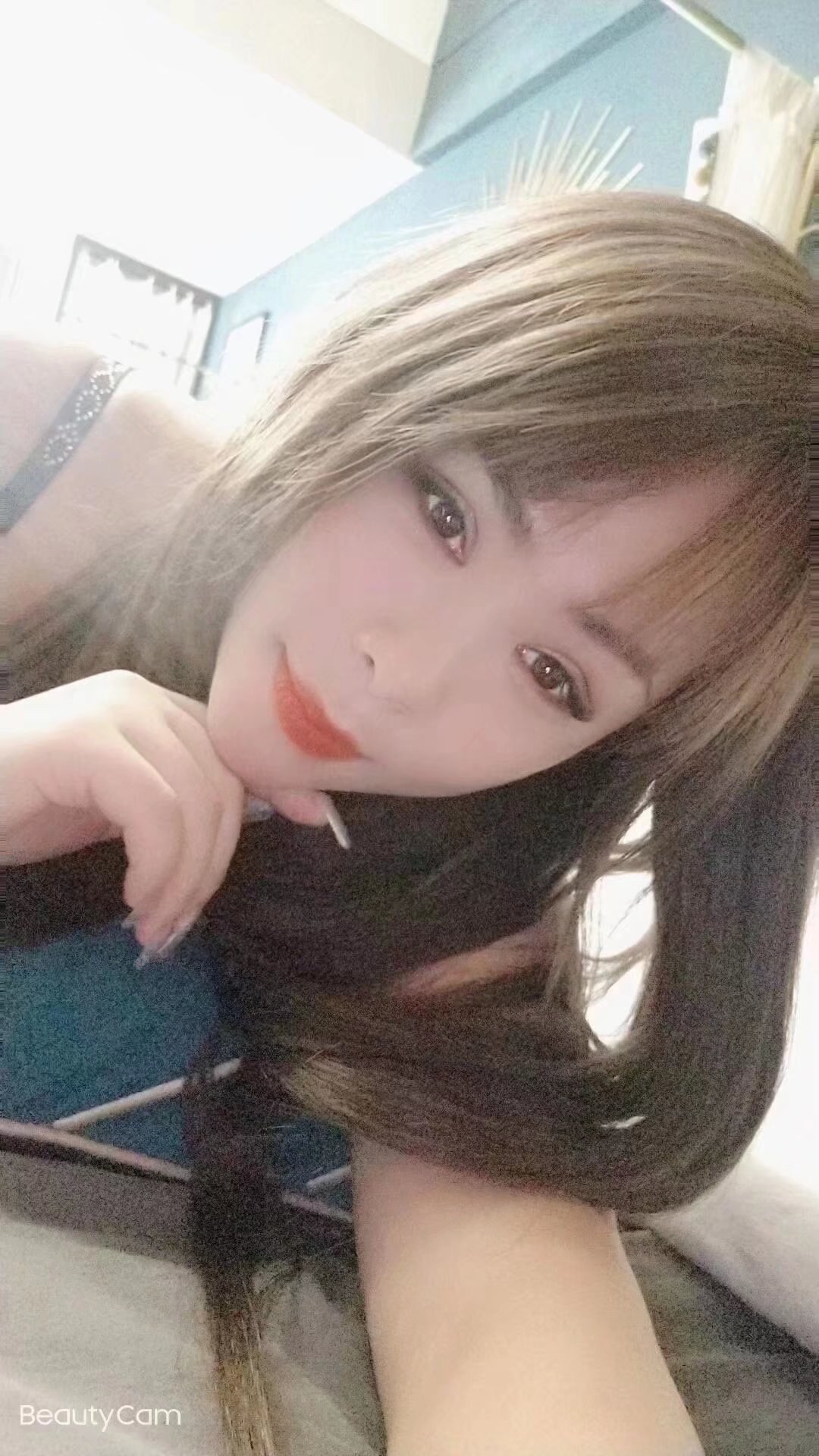 懂男人的妹子，有丝袜可玩