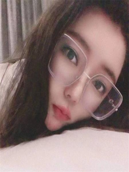 泻火可以的女人，水非常多