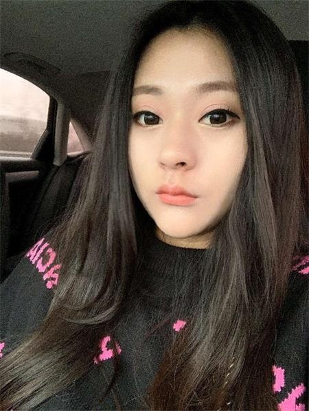 比较丰腴的年轻妹子，活好不催人