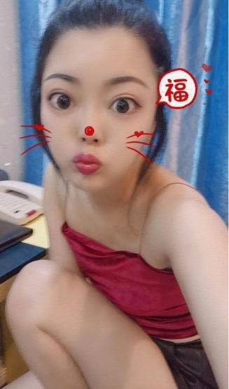 身材小巧的妹子，可以抱起来干