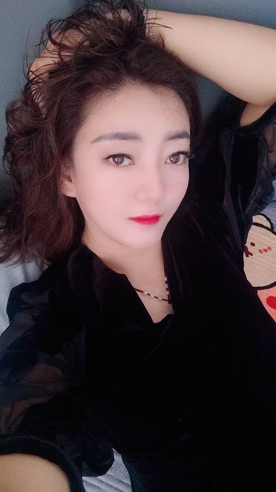 亲测颜值还不错的少妇，很有韵味