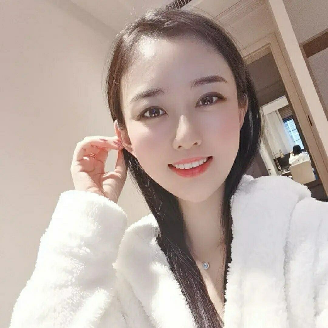 小骚妹胸大水多干爽了叫爸爸