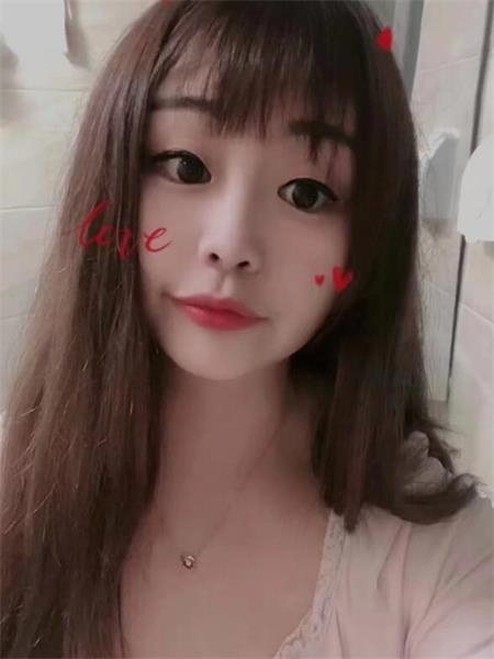 小姐姐还行，服务蛮舒服，不催