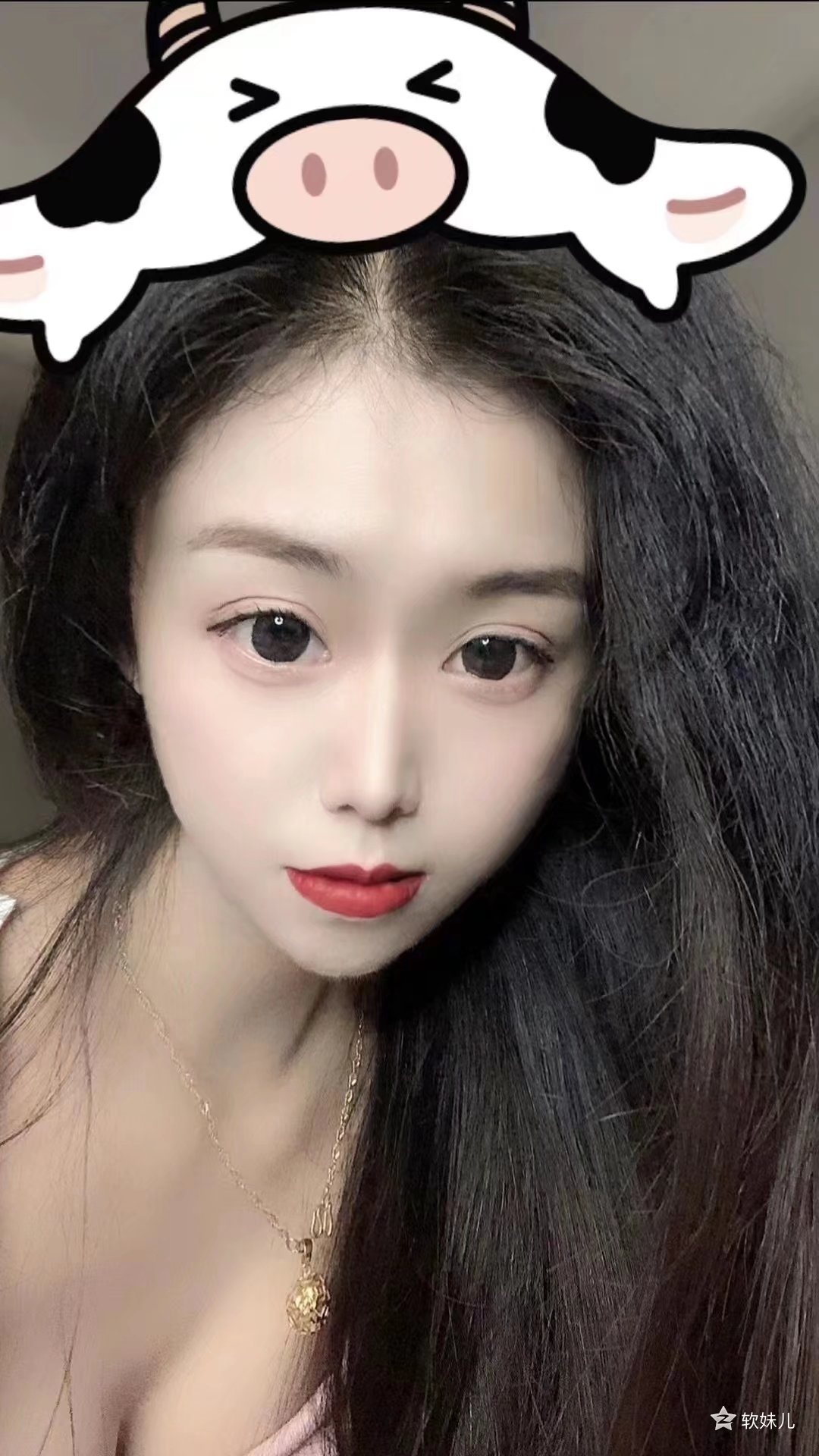 娇小漂亮美女，图嫩的可以试试
