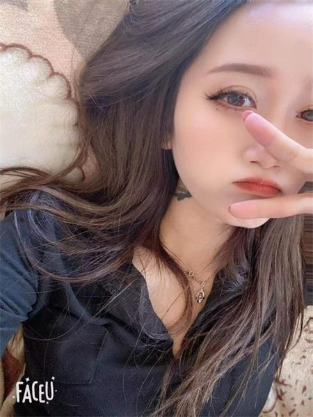 清纯MM会夹，会吸，配合各种姿势