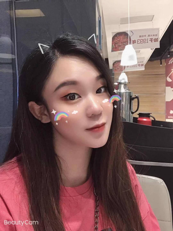 性感可人小柔儿，很超值