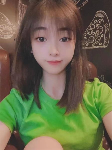 会互动，下面紧，姿势也配合