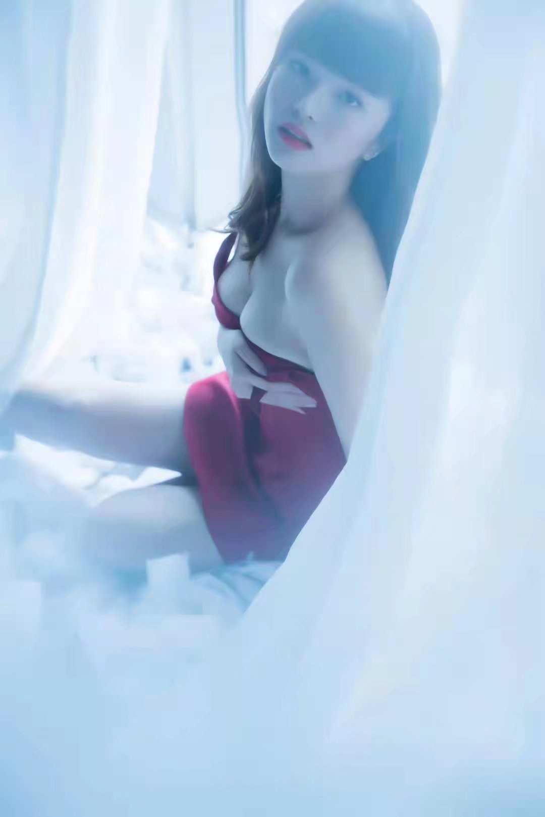 热情似火的美胸莉莉，太撩人了