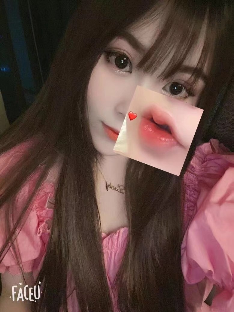 高颜值，S型身材，配合度高
