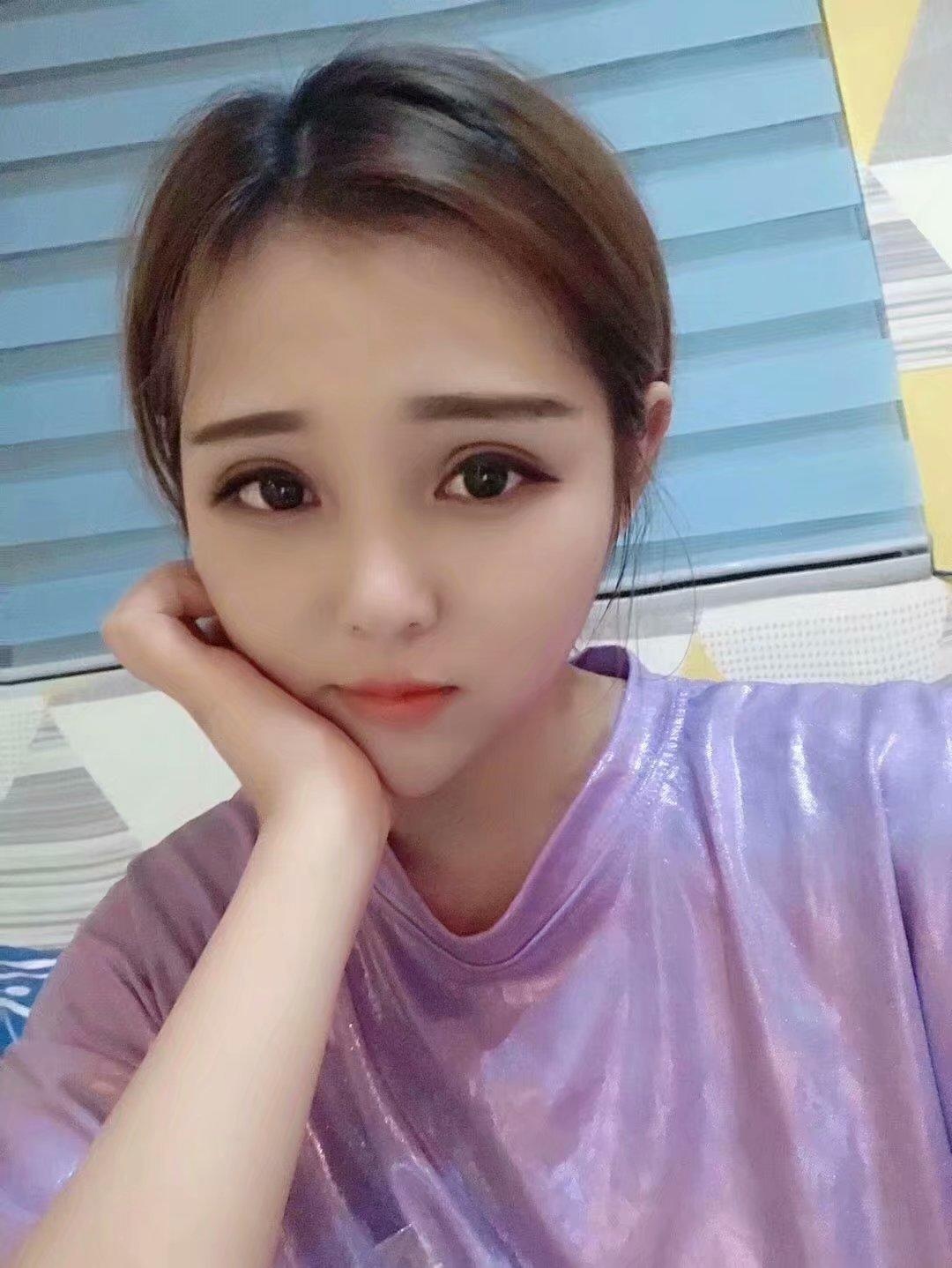 会花活的妹子，服务不错不催人