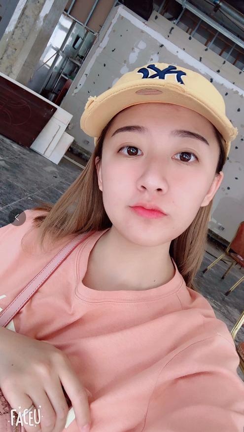 清秀精致小美女，感觉非常好