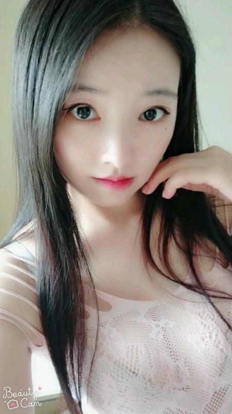 良心推荐软妹飞儿，木耳粉嫩，