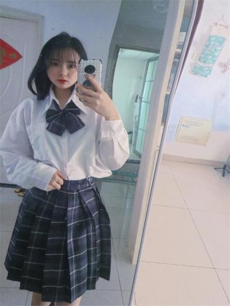 温柔懂事，服务技术好，嫩逼水多