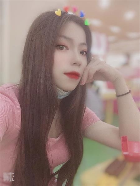 年轻小妹性价比还可以