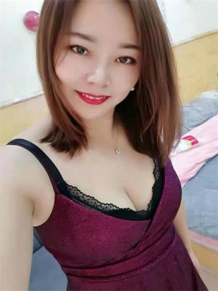 值得放水的小姐姐