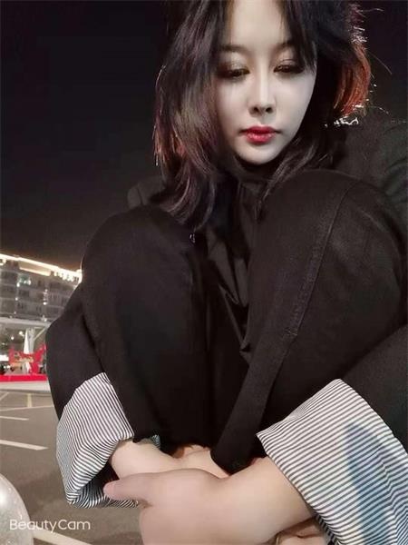性价比很高的轻熟女，服务多，不错