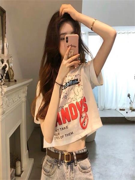 妹子身材高挑，不催人，尝鲜可以