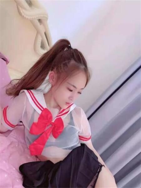 喜欢娇小型的狼友可以一试