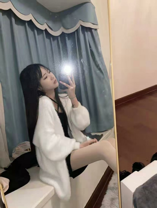 粉萌小萝莉，活少需调教