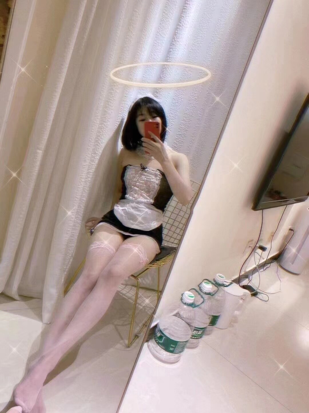 超诱惑黑丝美女，扛着腿输出，爽啊