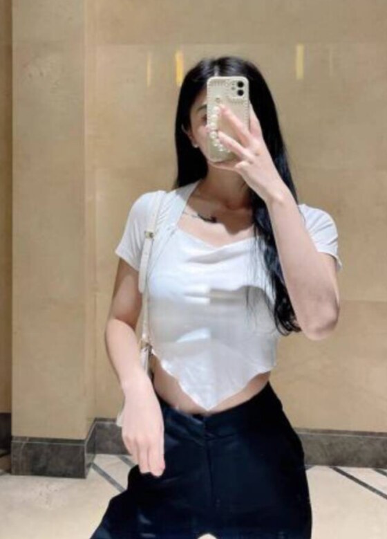 兼职性感小妹 身材火辣 性格温柔 声音甜美