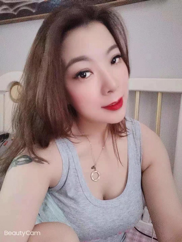 丰满妹子，价格实惠，性价比高