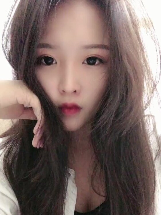 大学生兼职 三点粉嫩 B紧 水 多