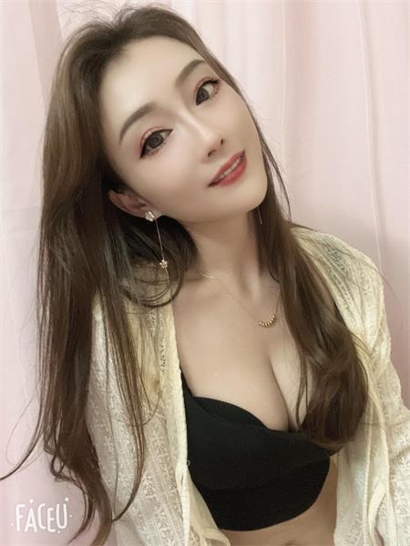 甜美小御姐服务不错，体验感好
