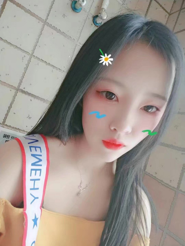 漂亮学生妹，拍起来超级带感