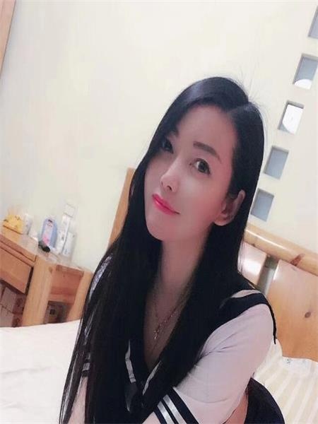 服务系杨老师，足交很棒，值得推荐