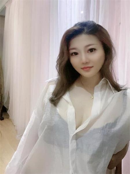 性感御姐口活技术真的棒