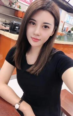 妹子颜值挺高，皮肤白嫩，不机车，口活不错