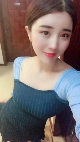 热情卖力的小姐姐，叫声真实，很主动