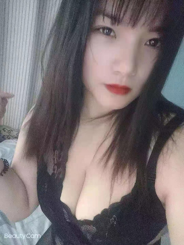 风骚大奶妹，干起来就是爽
