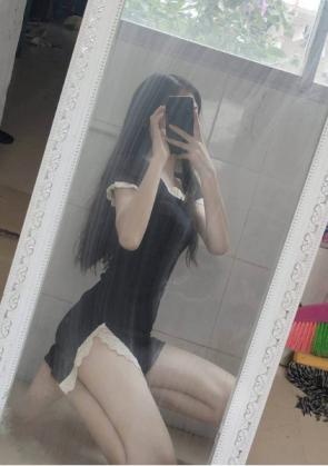 叫声很骚的清纯美女，干过都说好